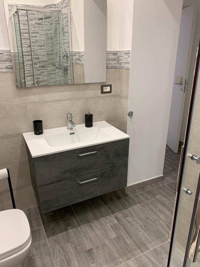 Vicolo Etnea Apartment 卡塔尼亚 外观 照片